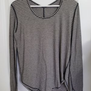 Beautiful lululemon top